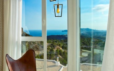 Luxury villa for sale with views of the sea and Altea