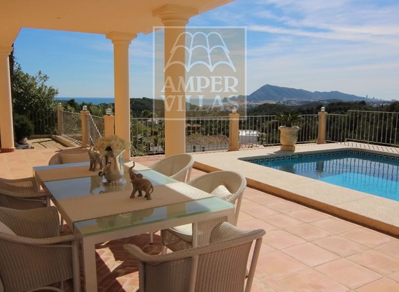 ampervillas inmobiliaria en Altea