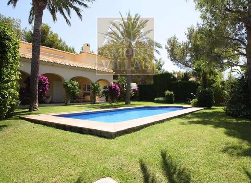 alquiler-chalet-agosto-altea