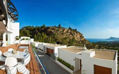 Luxury villa for sale with views of the sea and Altea