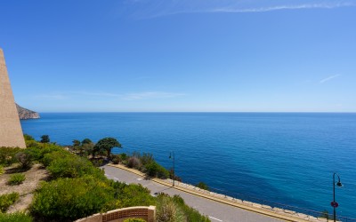 Duplex with sea views in the port of Campomanes
