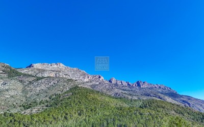 Parcela edificable en una Urbanización de Altea la Vella.