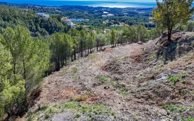 Parcela edificable en una Urbanización de Altea la Vella.