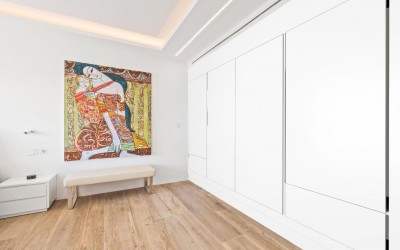 VILLA DE DISEÑO CON VISTAS ESPECTACULARES AL MAR