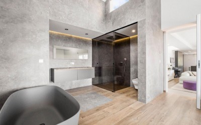 VILLA DE DISEÑO CON VISTAS ESPECTACULARES AL MAR