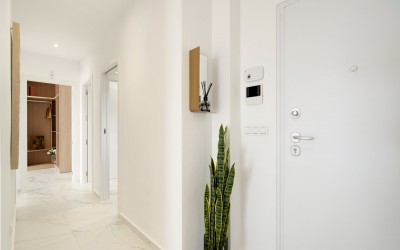 Moderna villa de 3 dormitorios con piscina privada en Polop