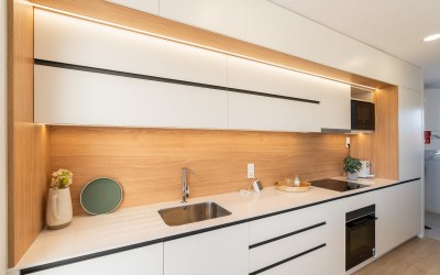 Modern 4-Bedroom Townhouse with Panoramic Sea &
Benidorm Views in La Nucía 
