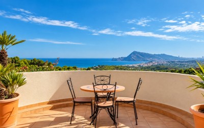 Duplex Penthouse with Panoramic Sea Views in Altea La Vella