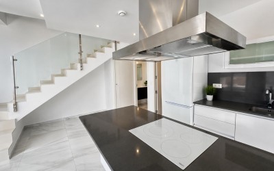 Modern 3-Bedroom Villa with Private Pool in Polop