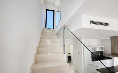 Modern 3-Bedroom Villa with Private Pool in Polop